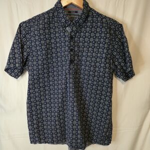 American Rag Navy Short-Sleeve Popover with White Geometric Print